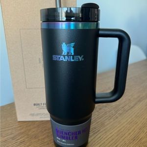 Stanley 30 oz Black Chroma